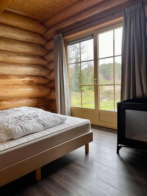 Unieke Houten Villa Met Sauna In Twente - 6P Den Ham Exterior photo